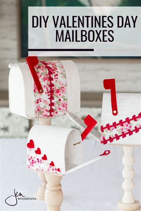 Valentines Mailboxes (1000+) 